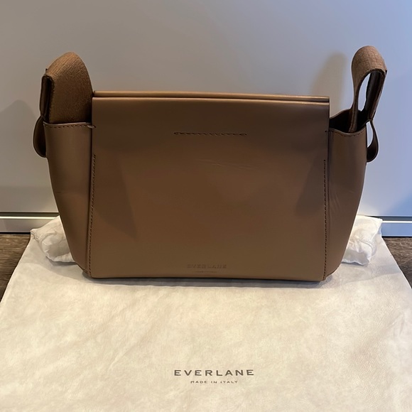 Everlane Handbags - Everlane Mini Form Bag